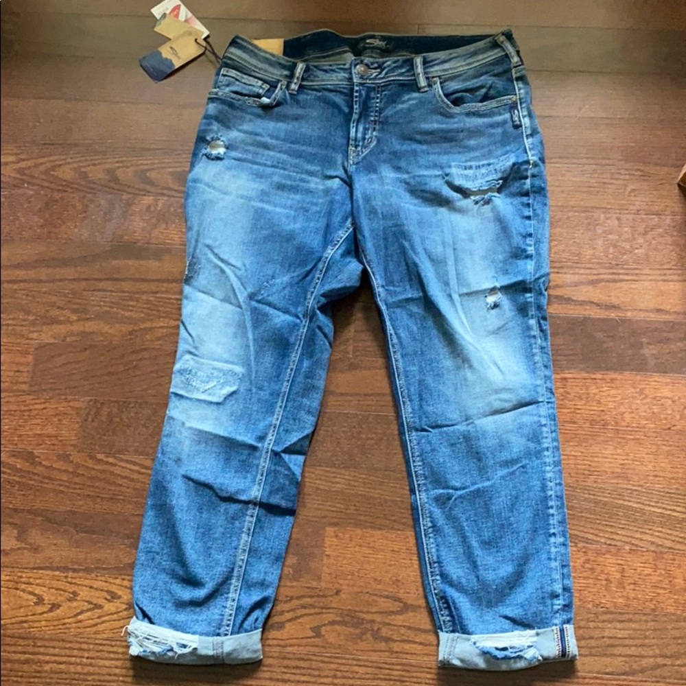 Women’s Silver Jeans